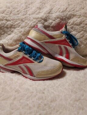 Reebok EasyTone SmoothFit Women's walking shoes in White, Silver, Red, Blue